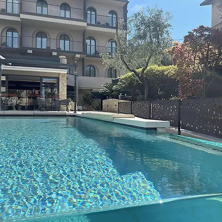 Ristorante Al Caminetto Worldhotels Crafted Adults Only 酒店 托里德尔贝纳科