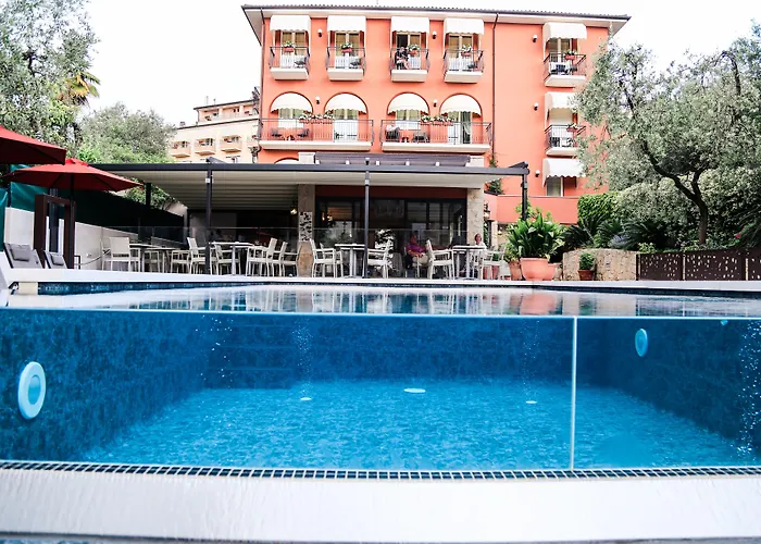 Hotel Ristorante Al Caminetto Worldhotels Crafted Adults Only